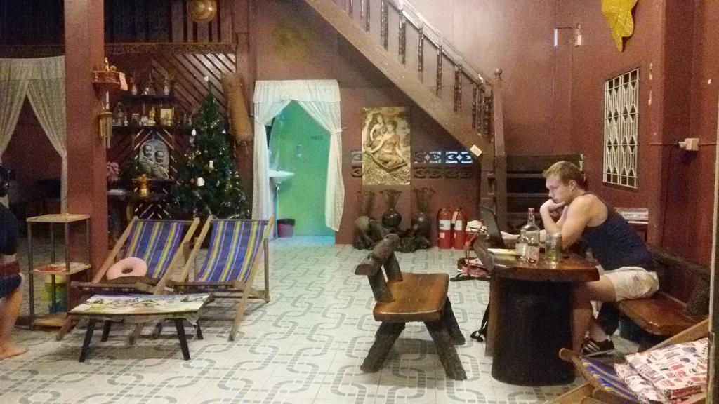 Sangjun Guesthouse Trat Exterior foto
