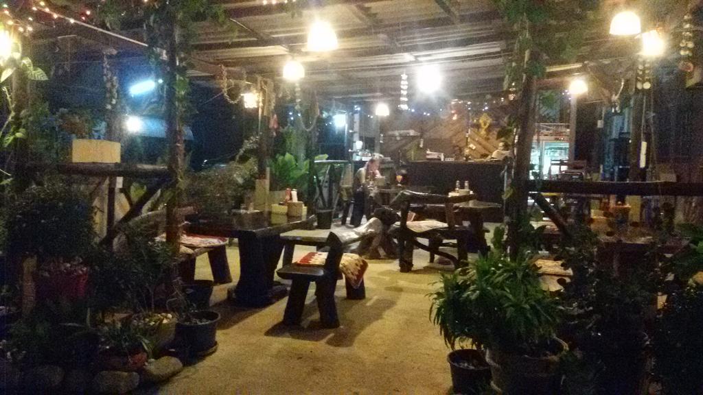 Sangjun Guesthouse Trat Exterior foto