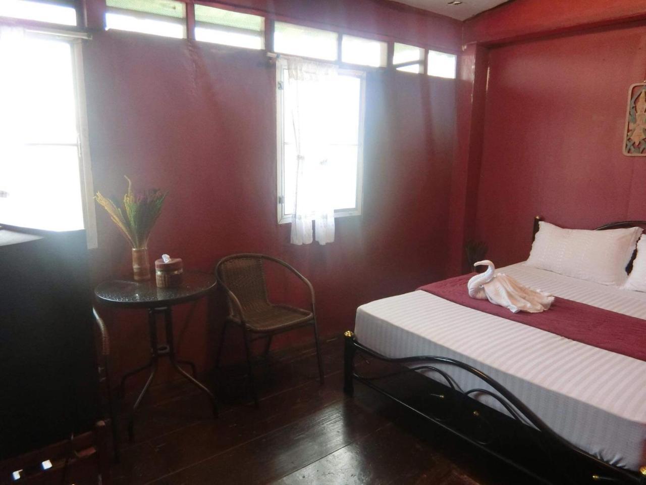 Sangjun Guesthouse Trat Exterior foto