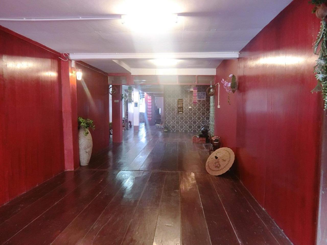 Sangjun Guesthouse Trat Exterior foto