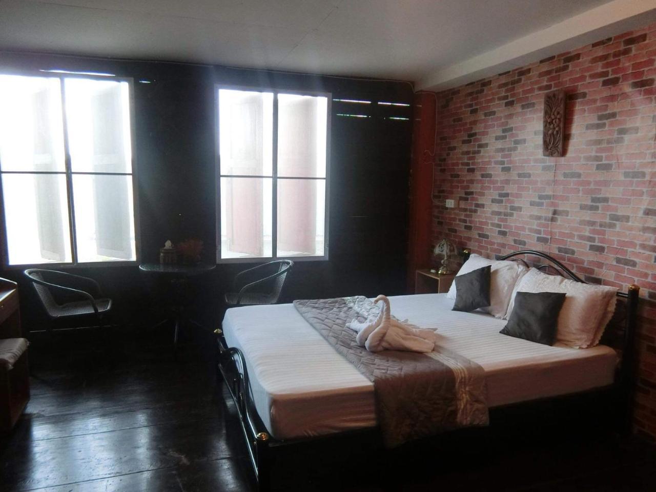 Sangjun Guesthouse Trat Exterior foto